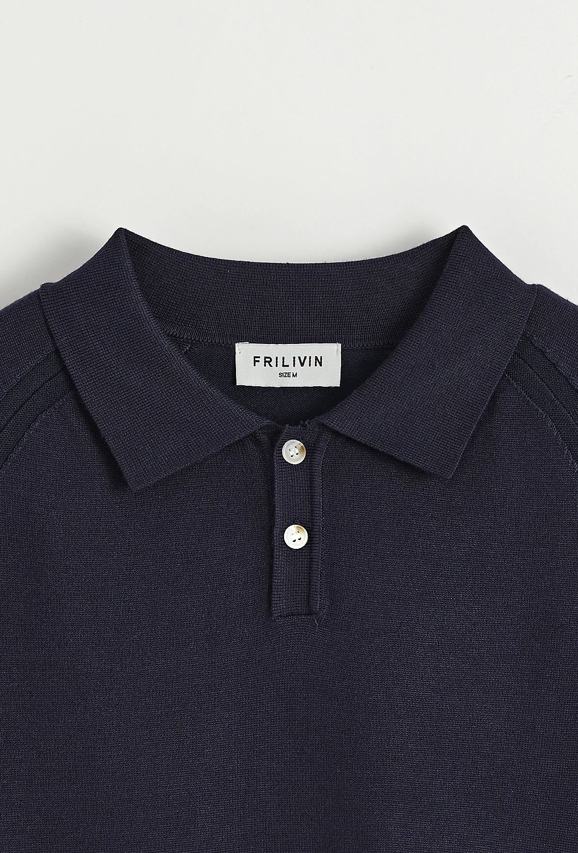 Short-sleeved plain knitted polo shirt
