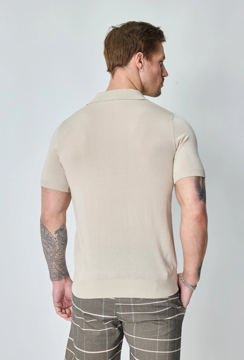 Short-sleeved plain knitted polo shirt