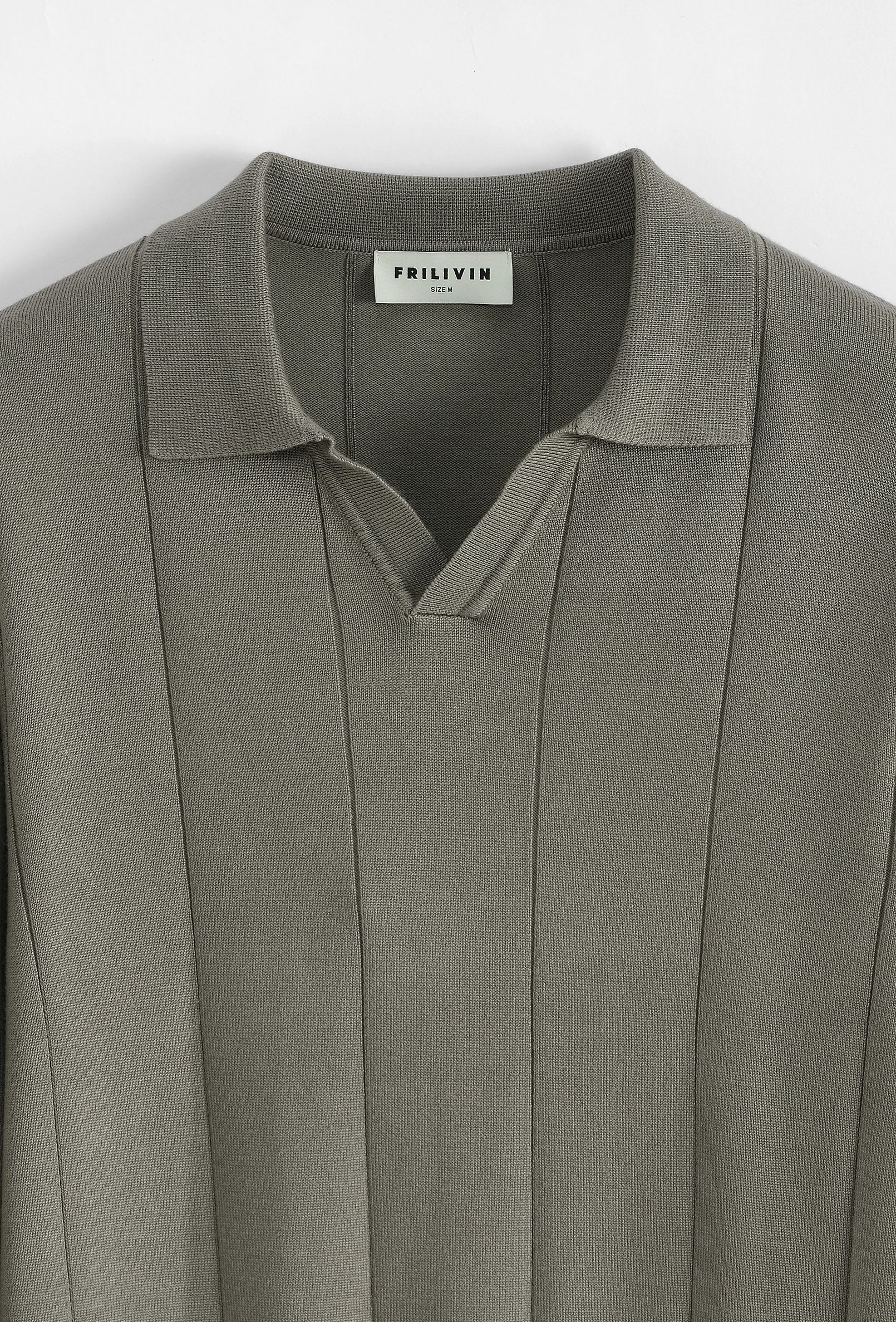 Pull manches longues col v