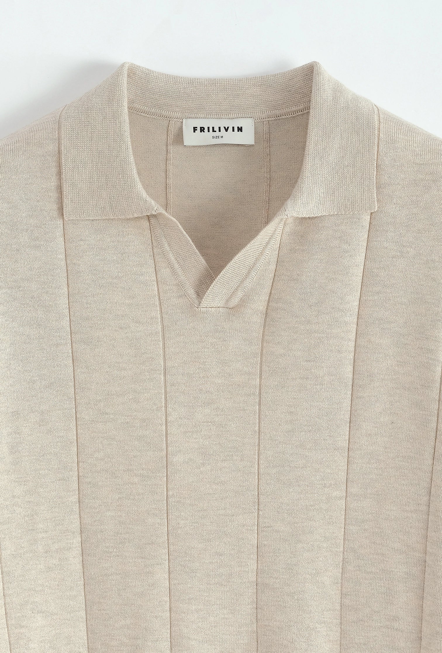 Pull manches longues col v