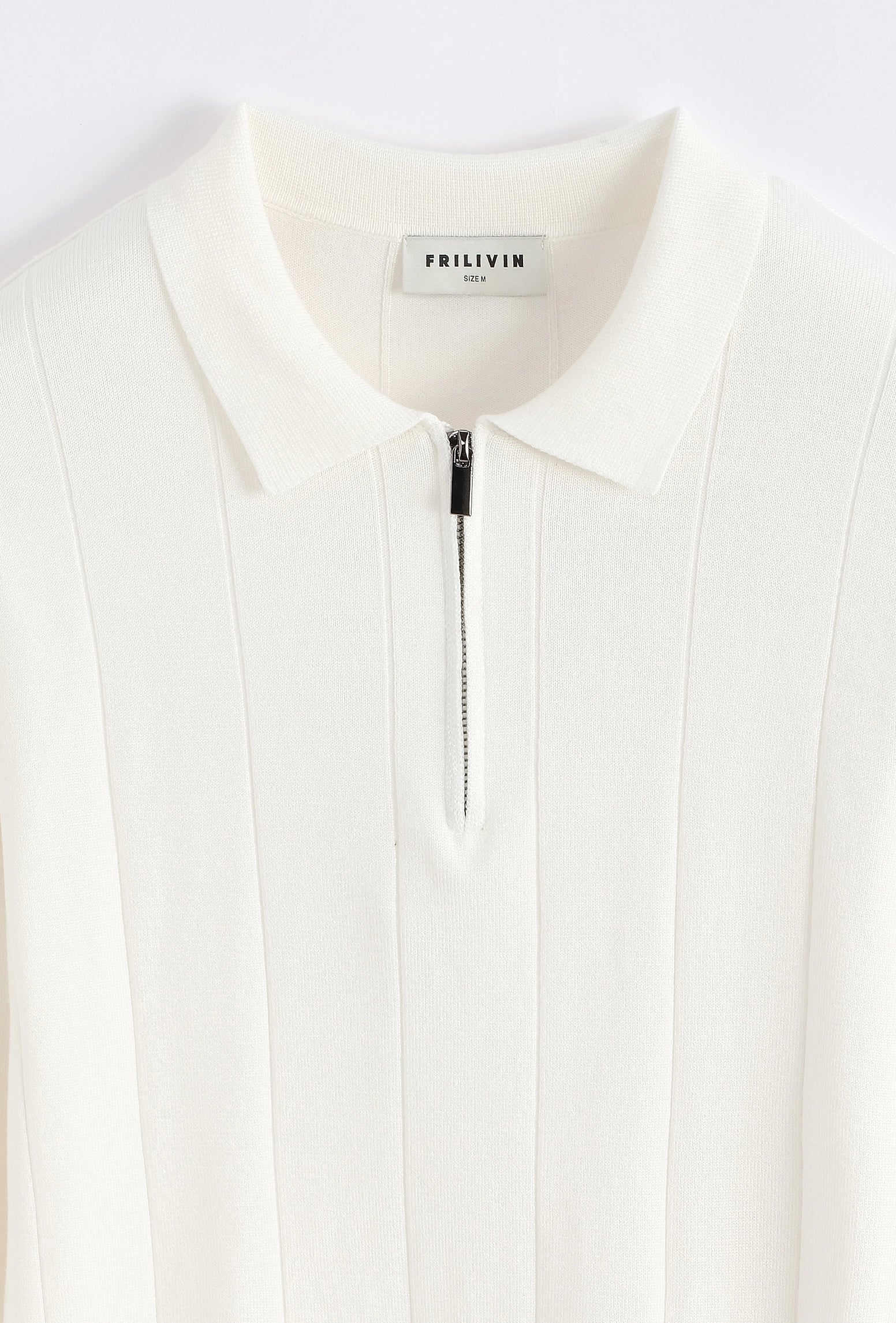 Pull uni manches longues