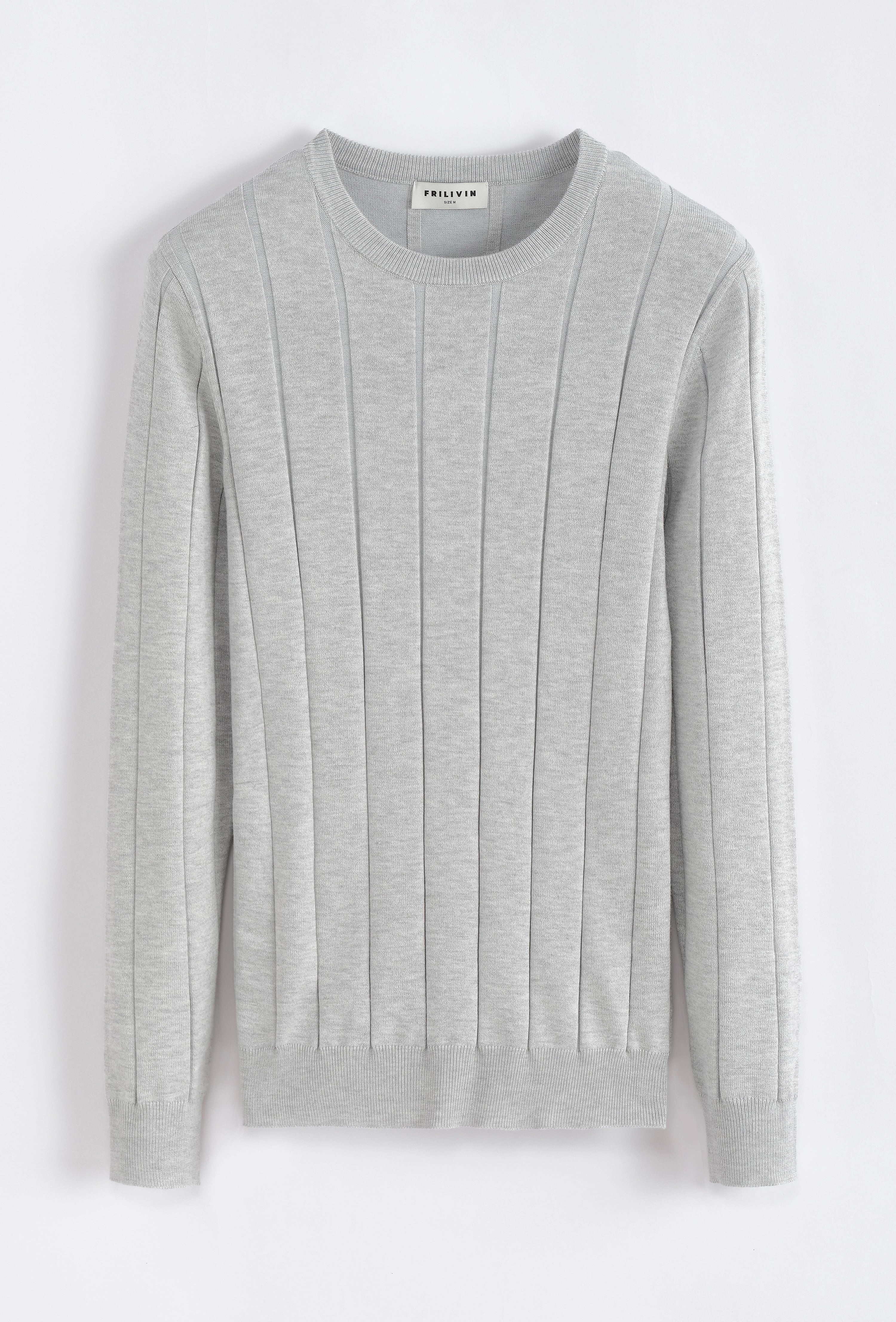 Pull uni manches longues