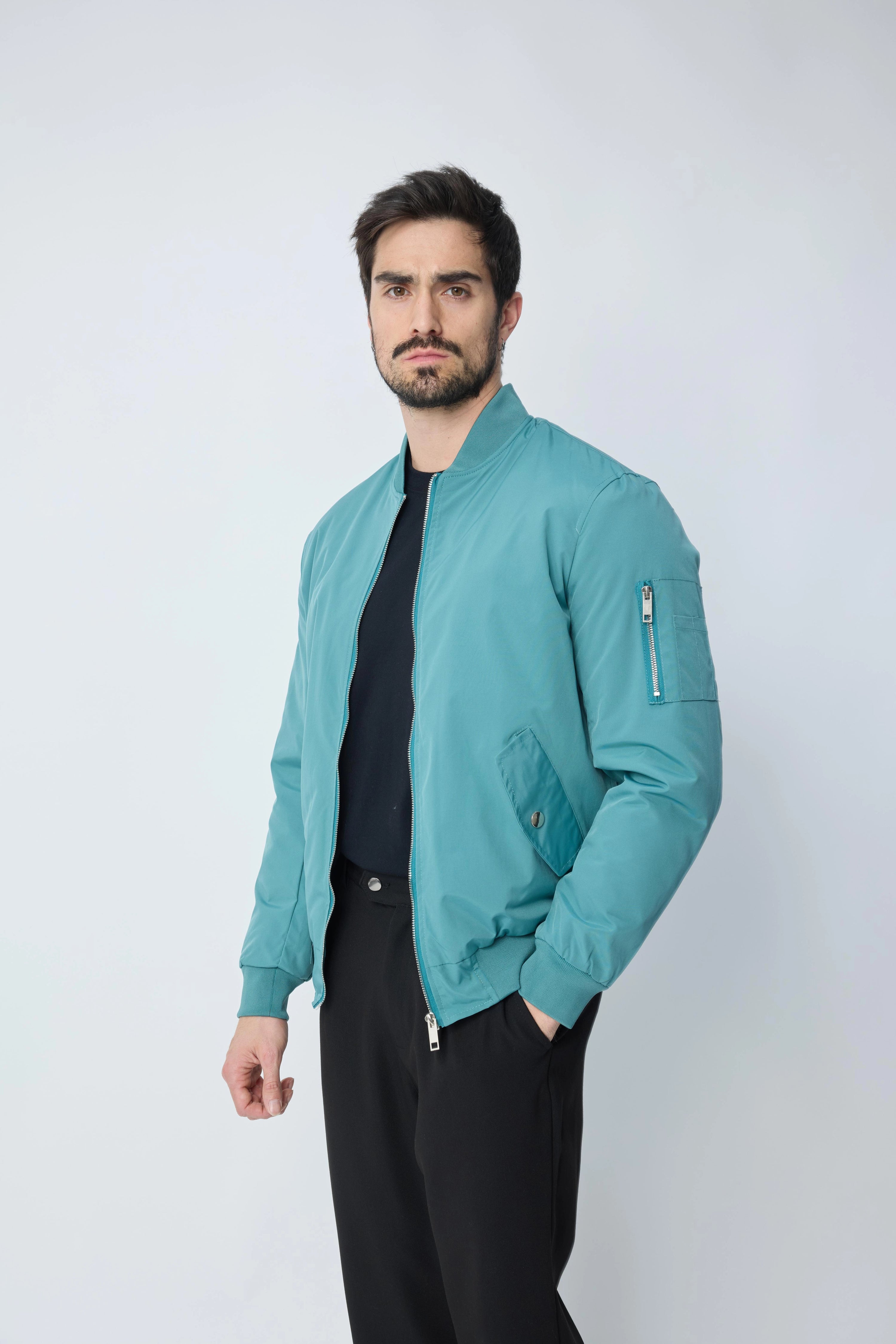 Bomber jacket with lapel collar