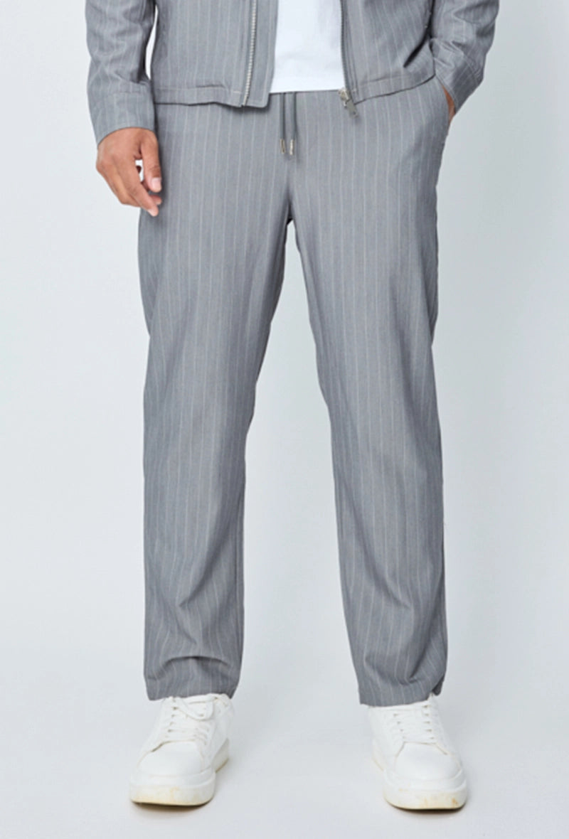 Pantalon à rayures coupe normale