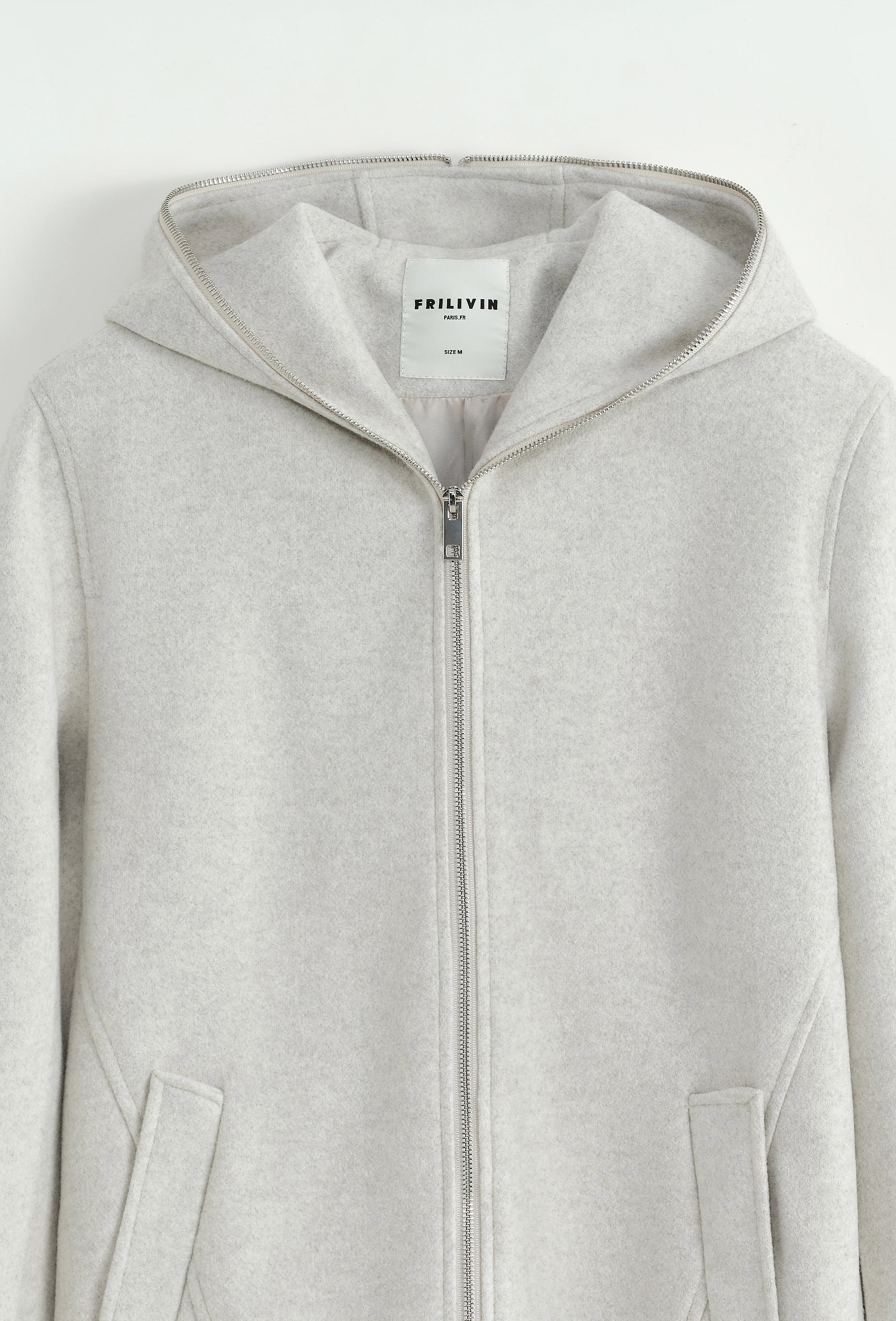 Veste unie à capuche