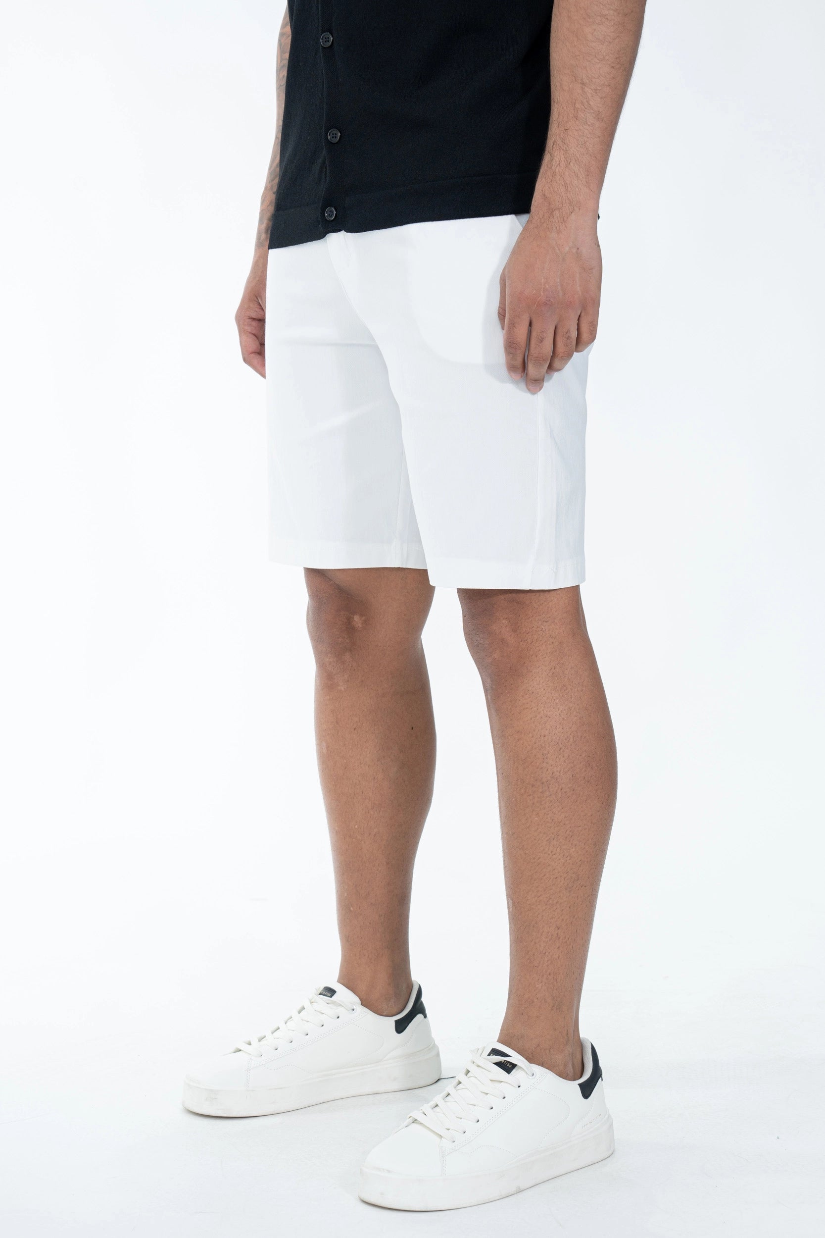 Plain chino shorts