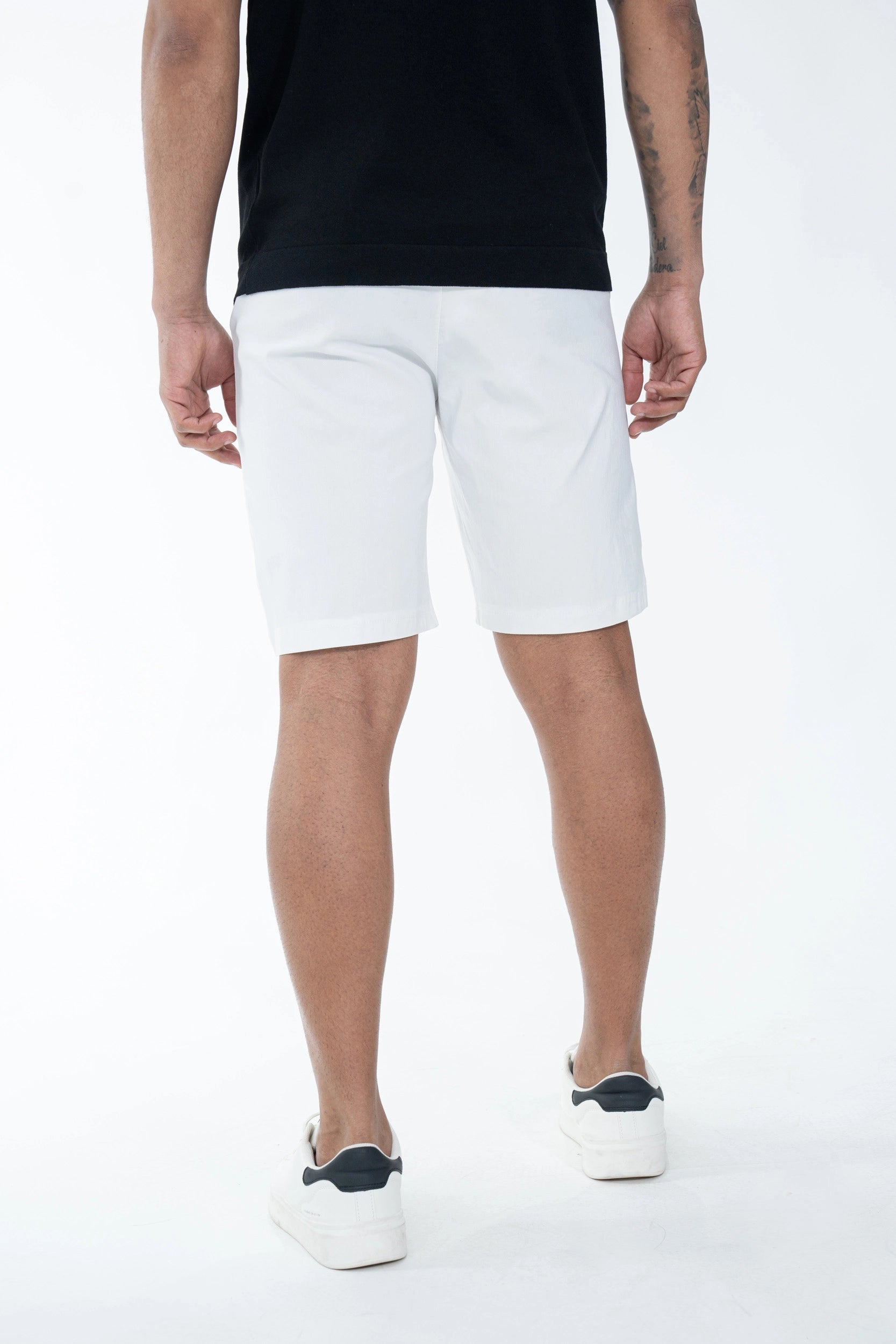 Plain chino shorts