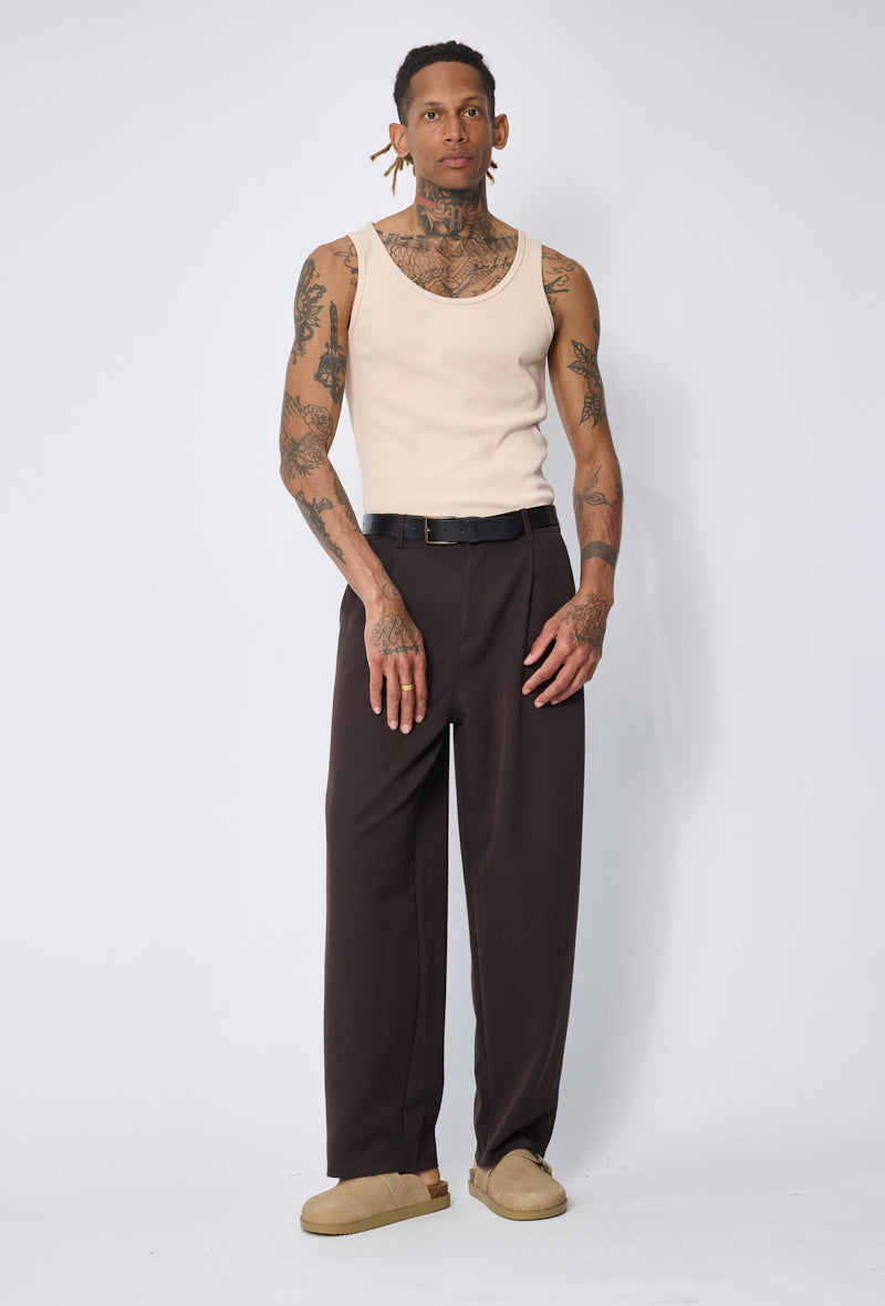 Pantalon à plis élégant