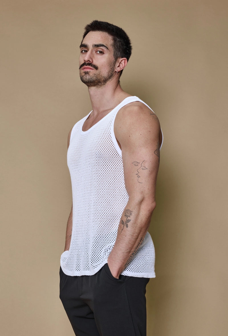 Plain sleeveless t-shirt with short holes