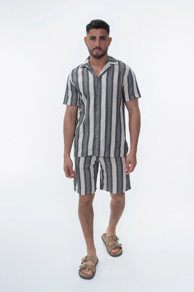 Ensemble chemise et short à rayures