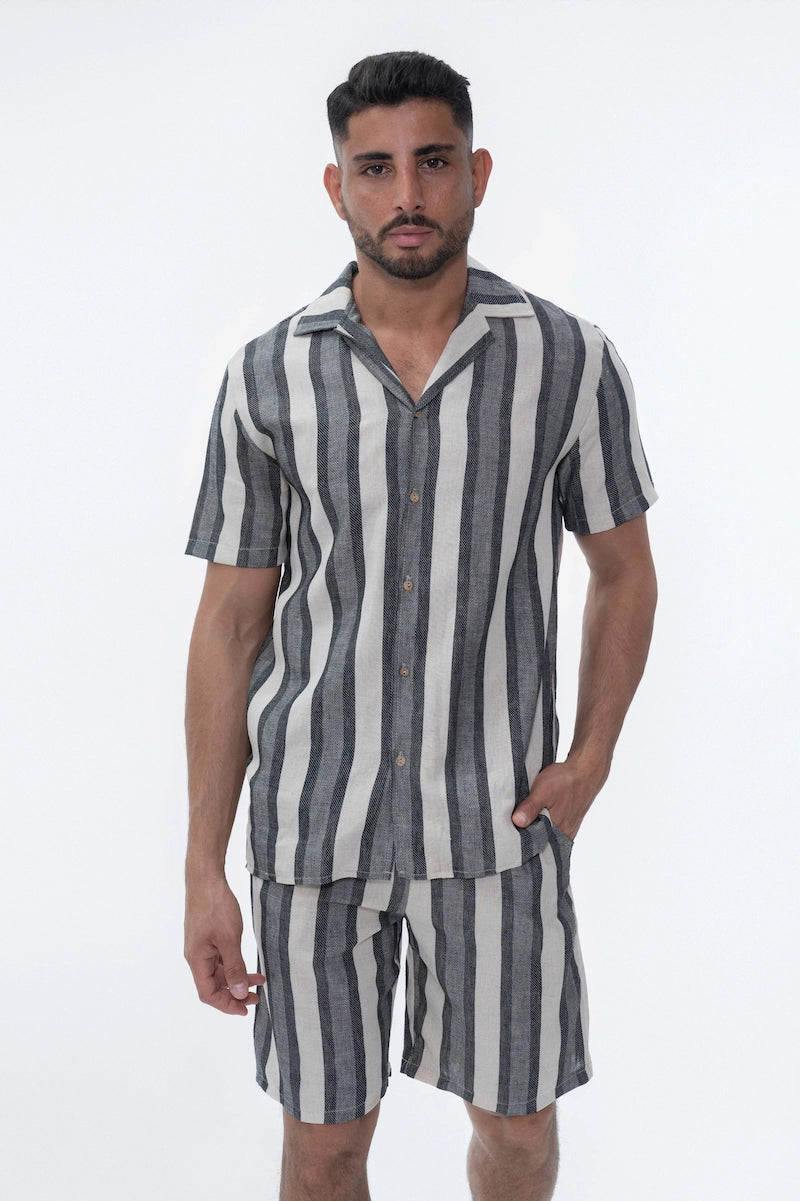 Ensemble chemise et short à rayures