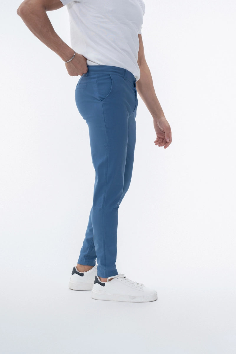 Pantalon chino classique uni