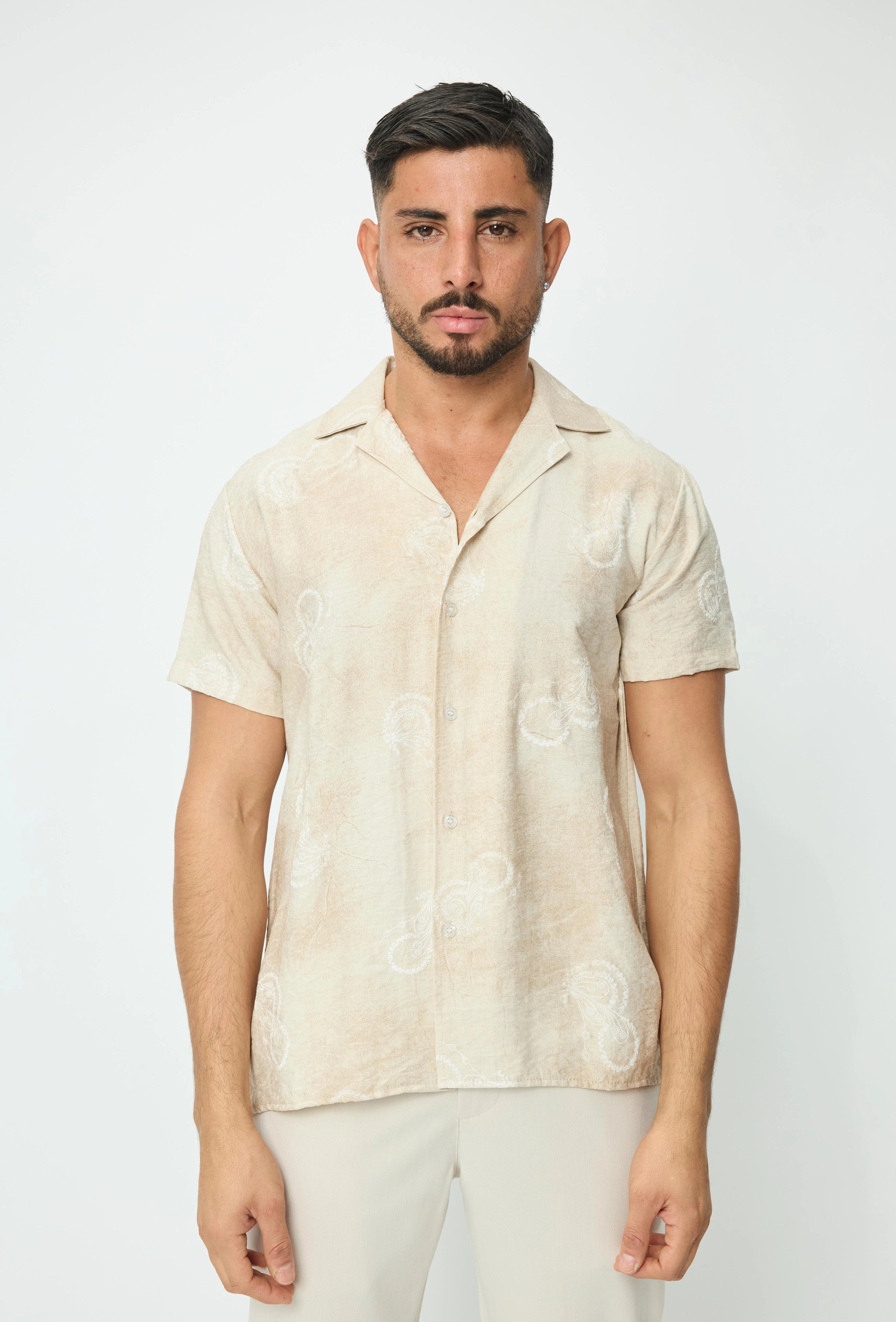 Chemise manches courtes tendance effet lin avec motif