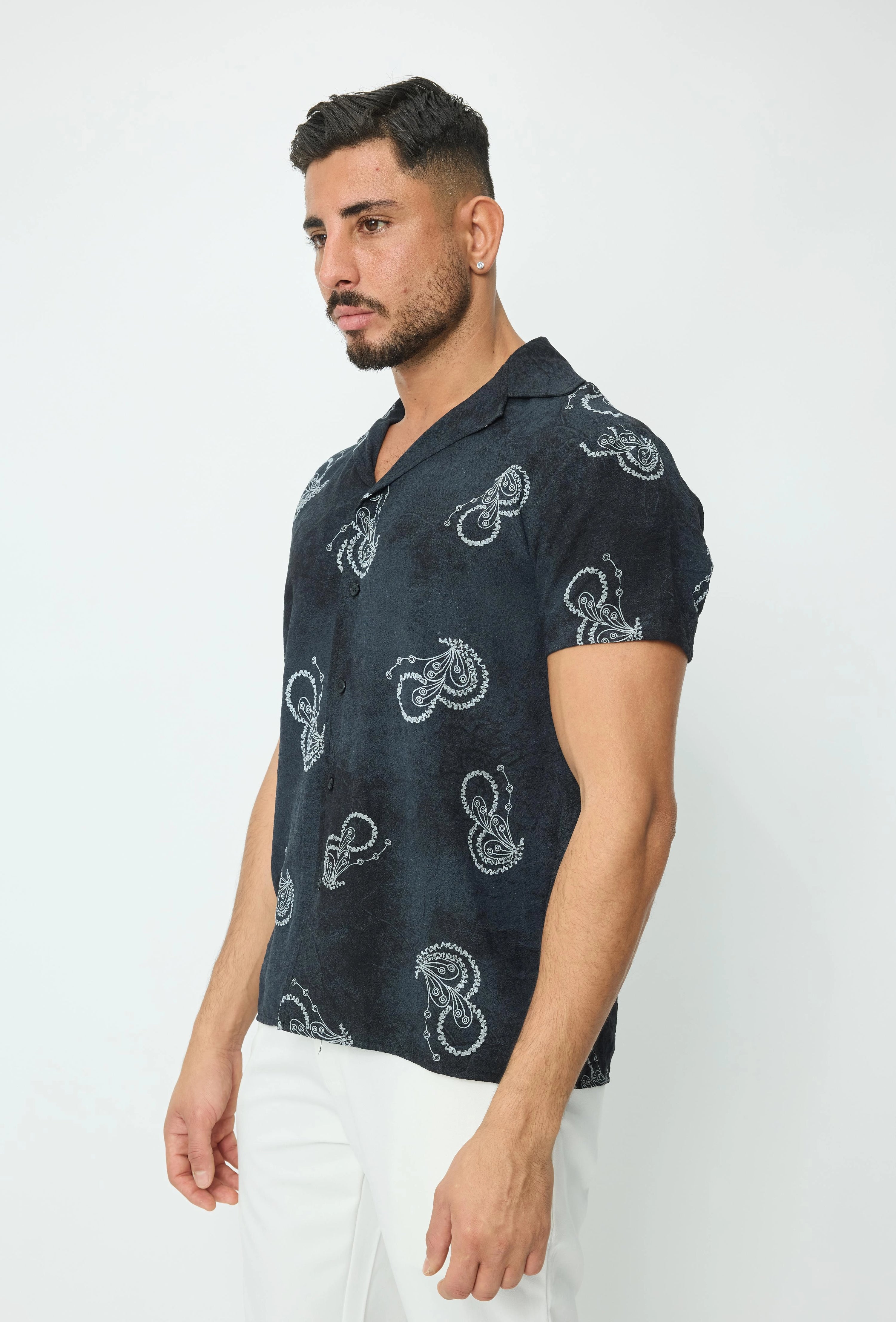 Chemise manches courtes tendance effet lin avec motif