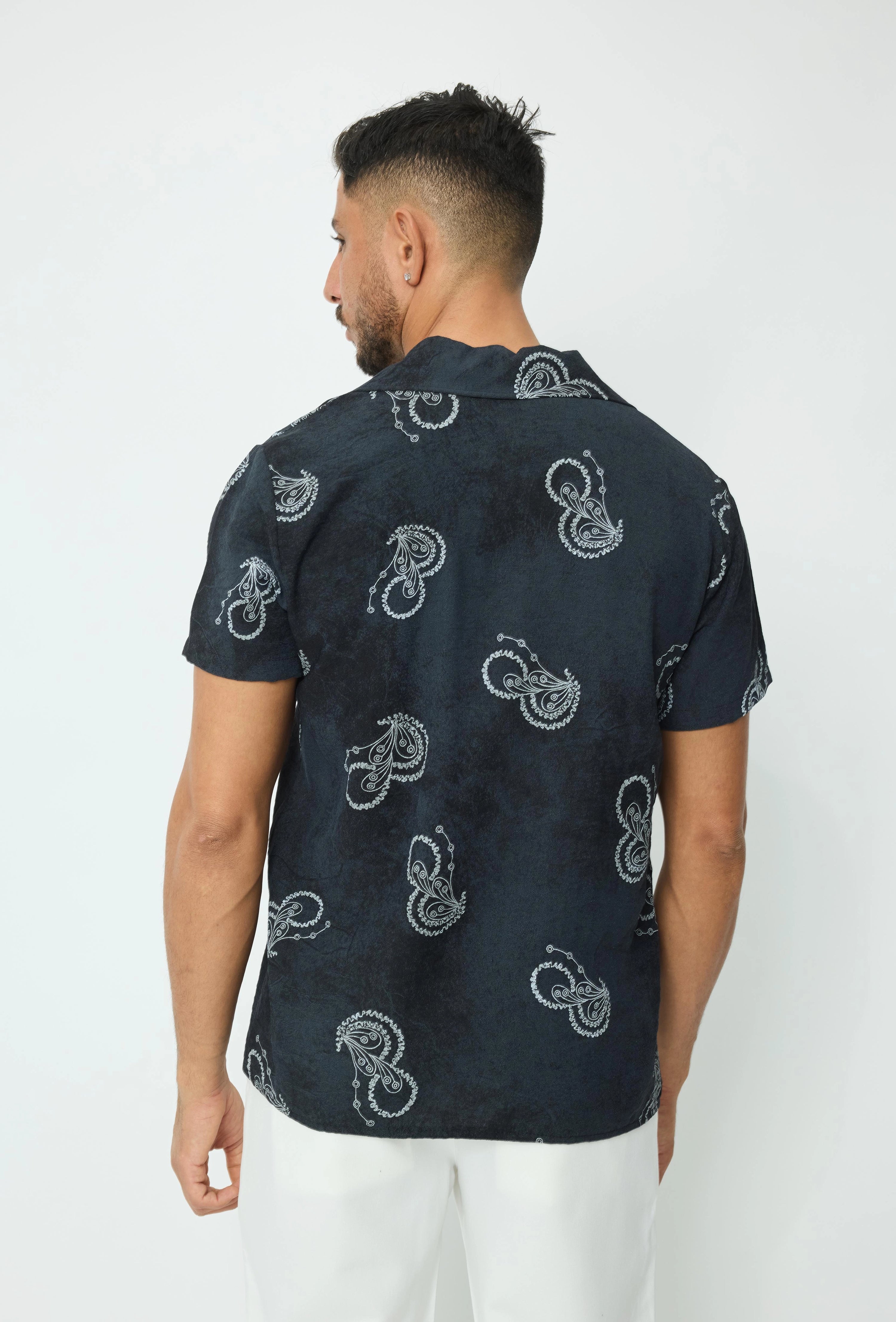Chemise manches courtes tendance effet lin avec motif