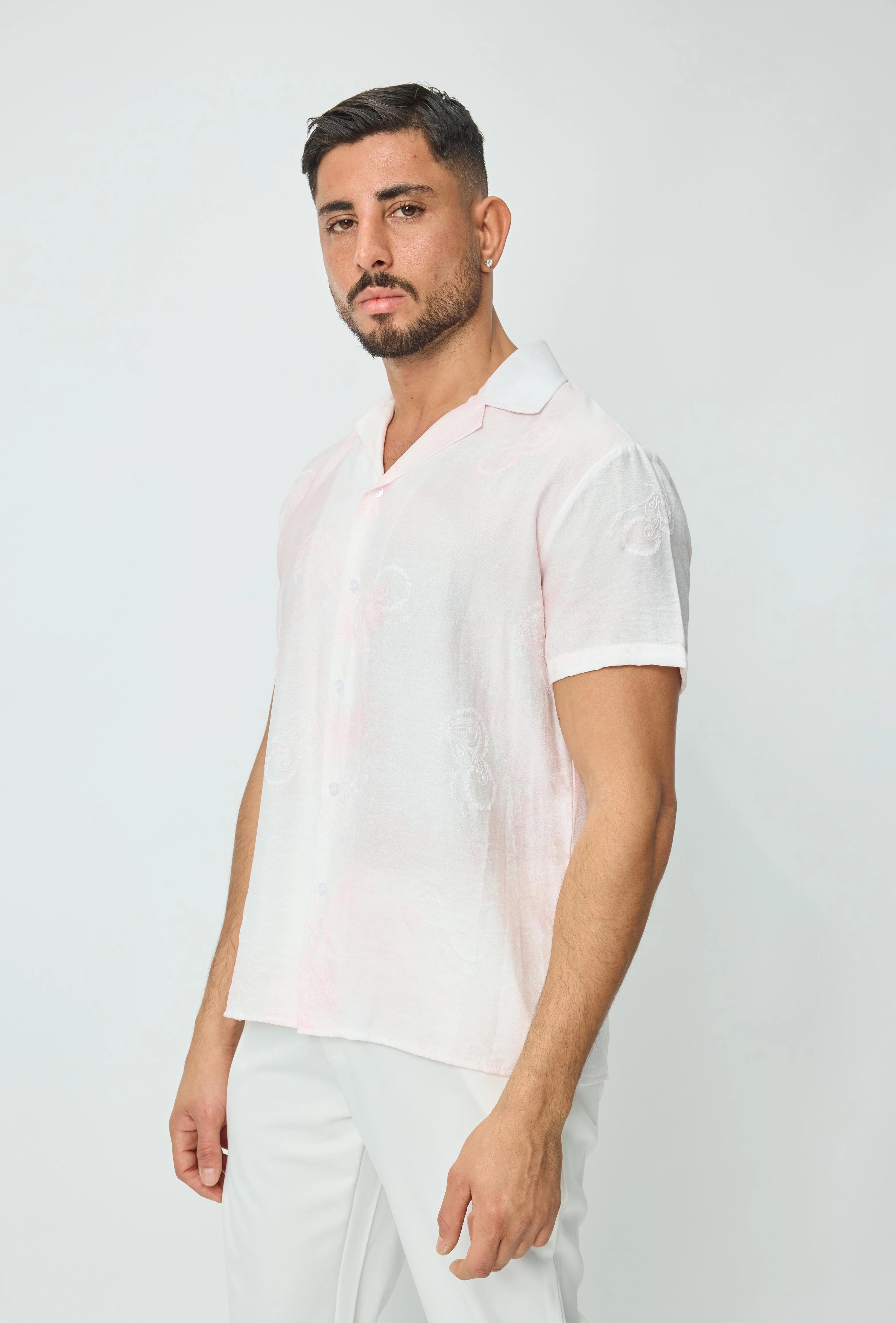 Chemise manches courtes tendance effet lin avec motif