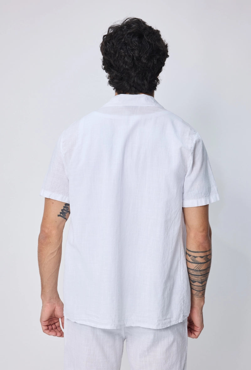Chemise manches courtes unie coupe décontractée