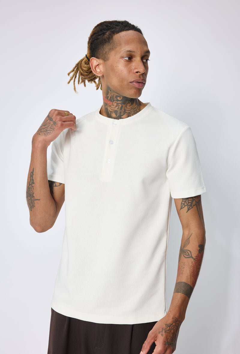 T-shirt henley col tunisien