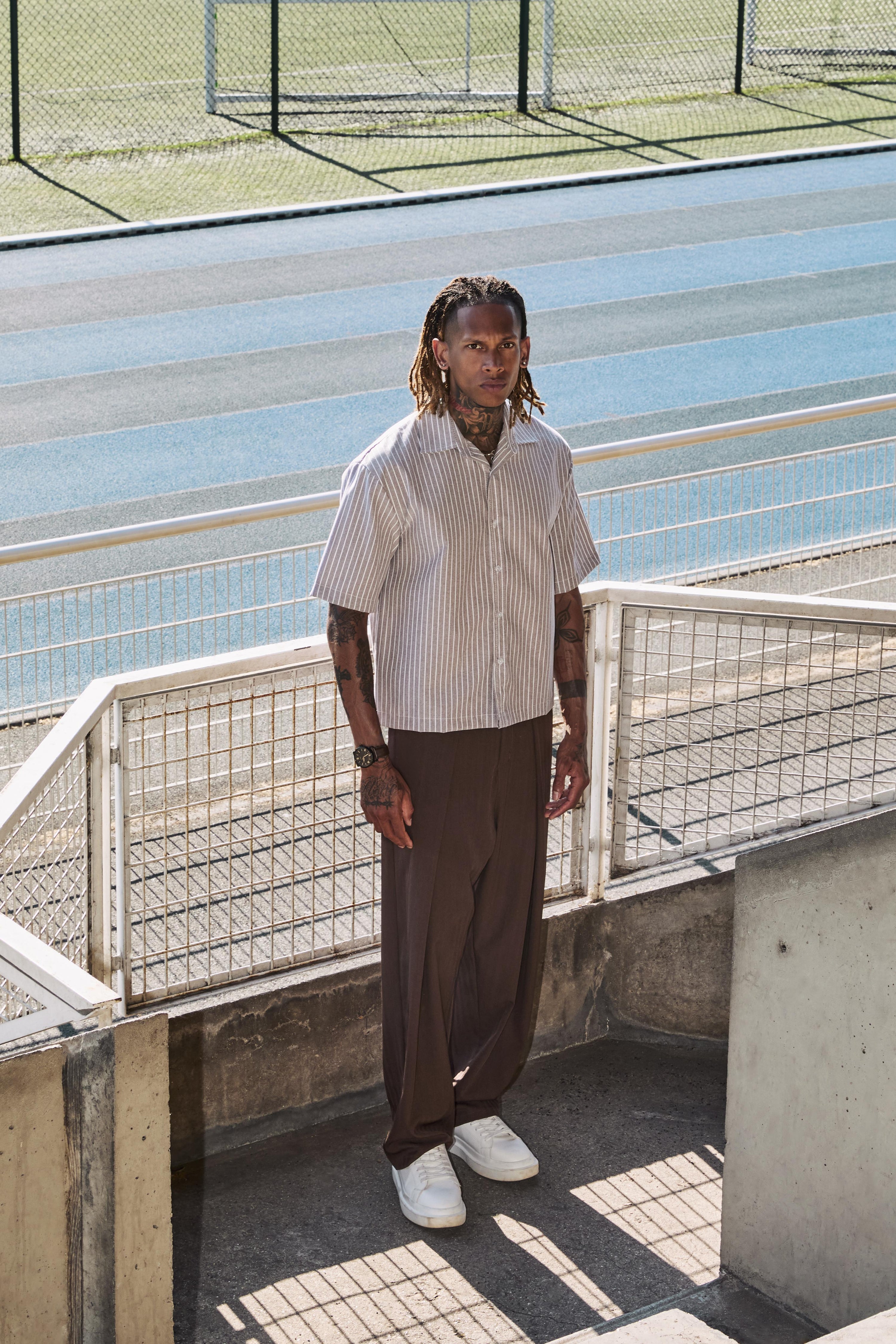 Chemise crop col ouvert