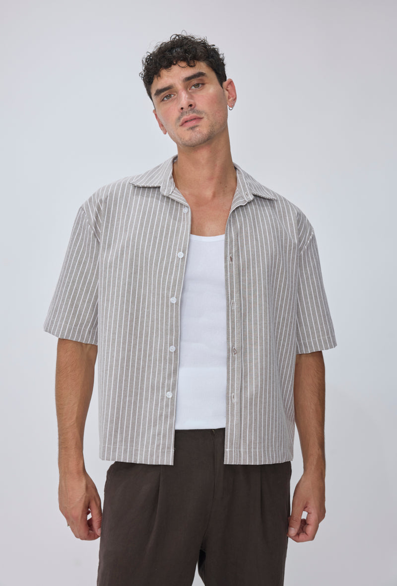 Chemise crop col ouvert