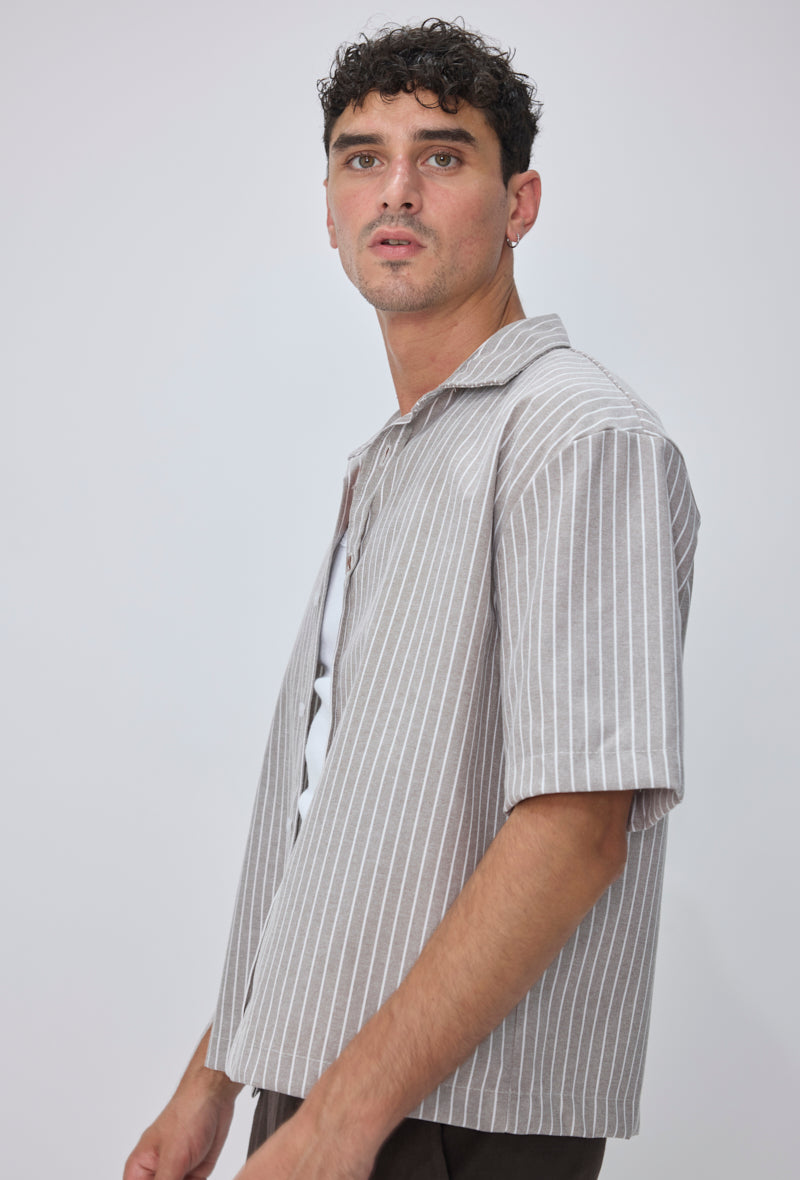 Chemise crop col ouvert