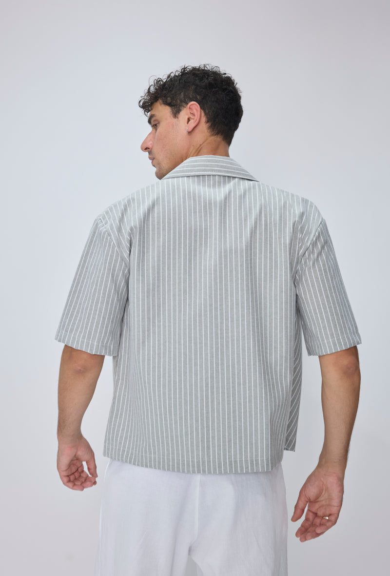 Chemise crop col ouvert