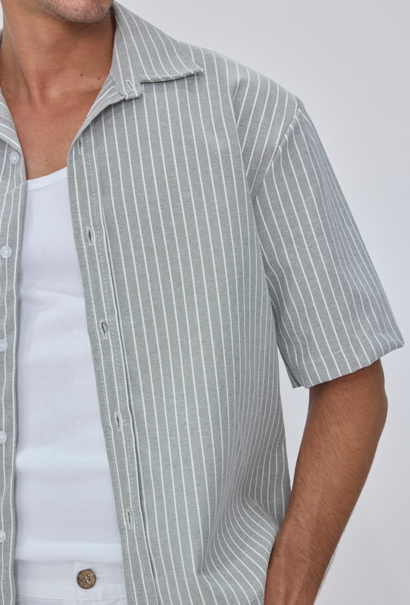 Chemise crop col ouvert