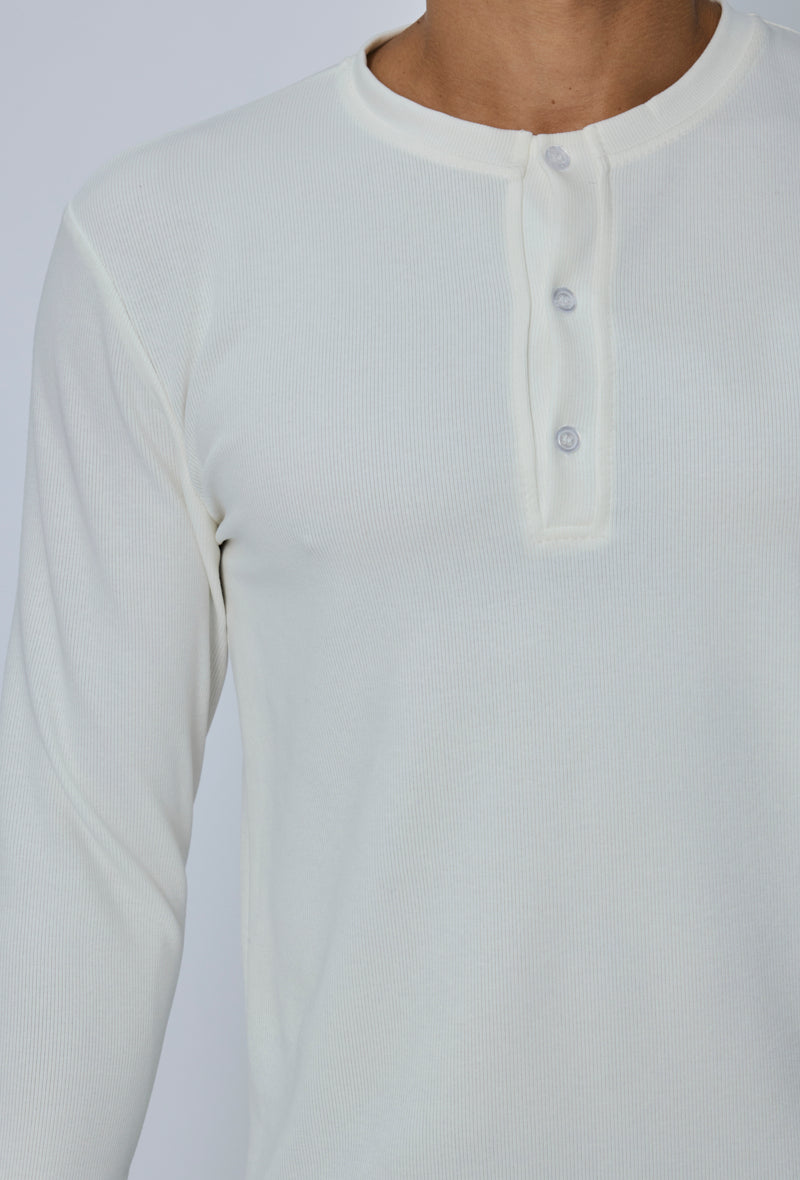 T-shirt henley