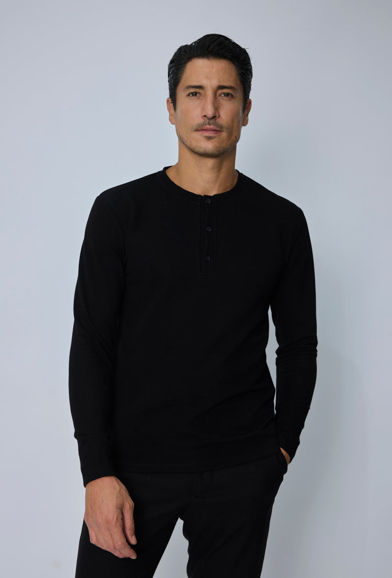 T-shirt henley