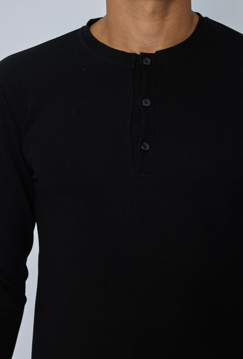 T-shirt henley