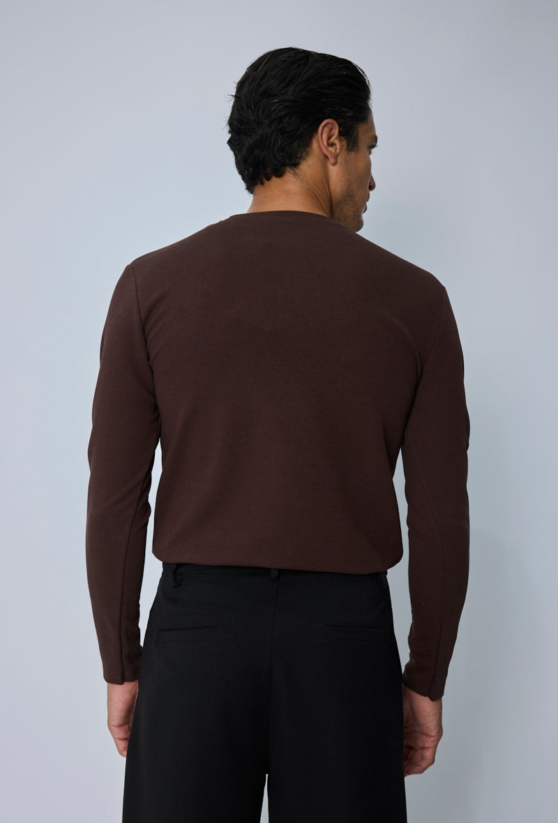 T-shirt henley