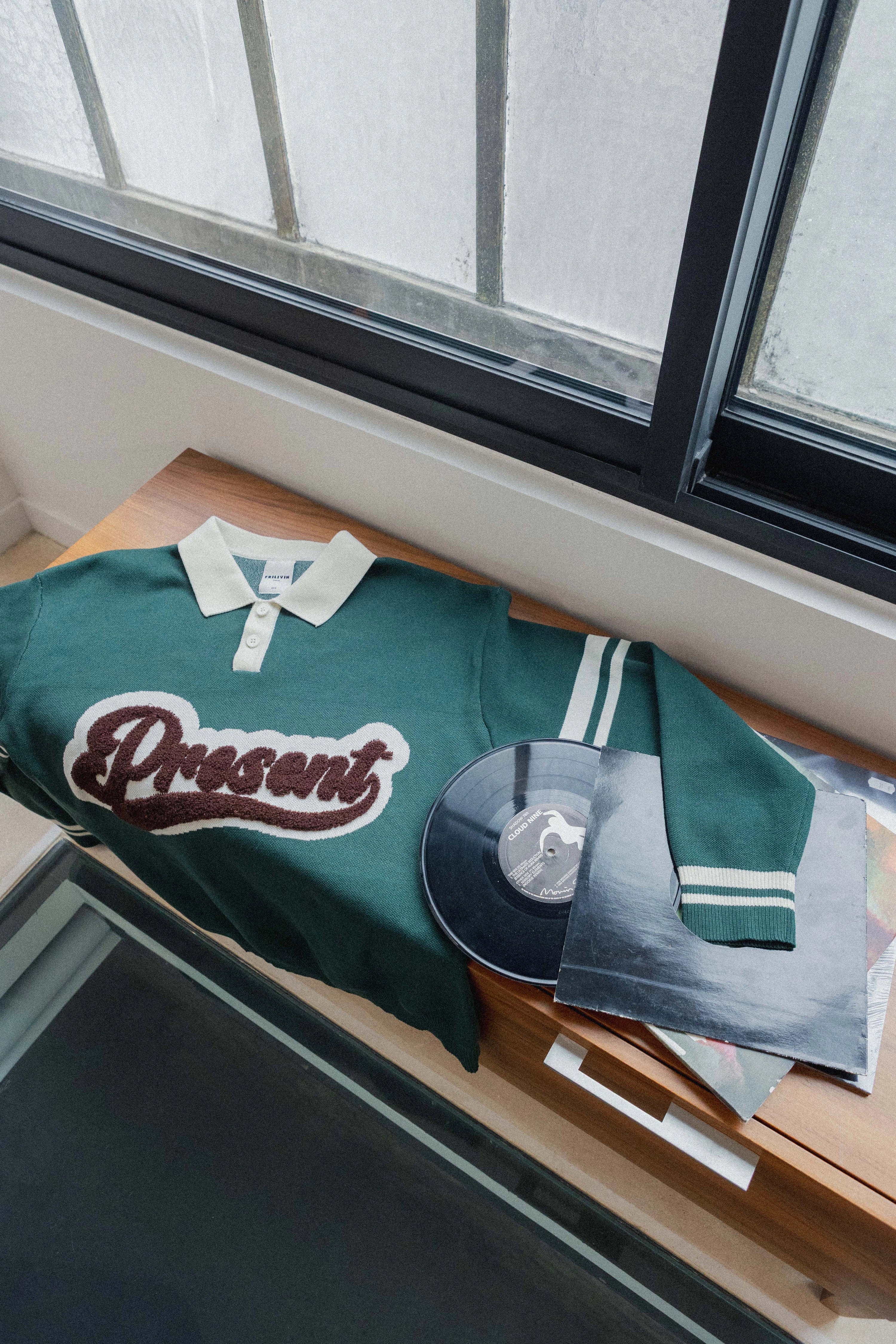Pull avec boutons façon polo