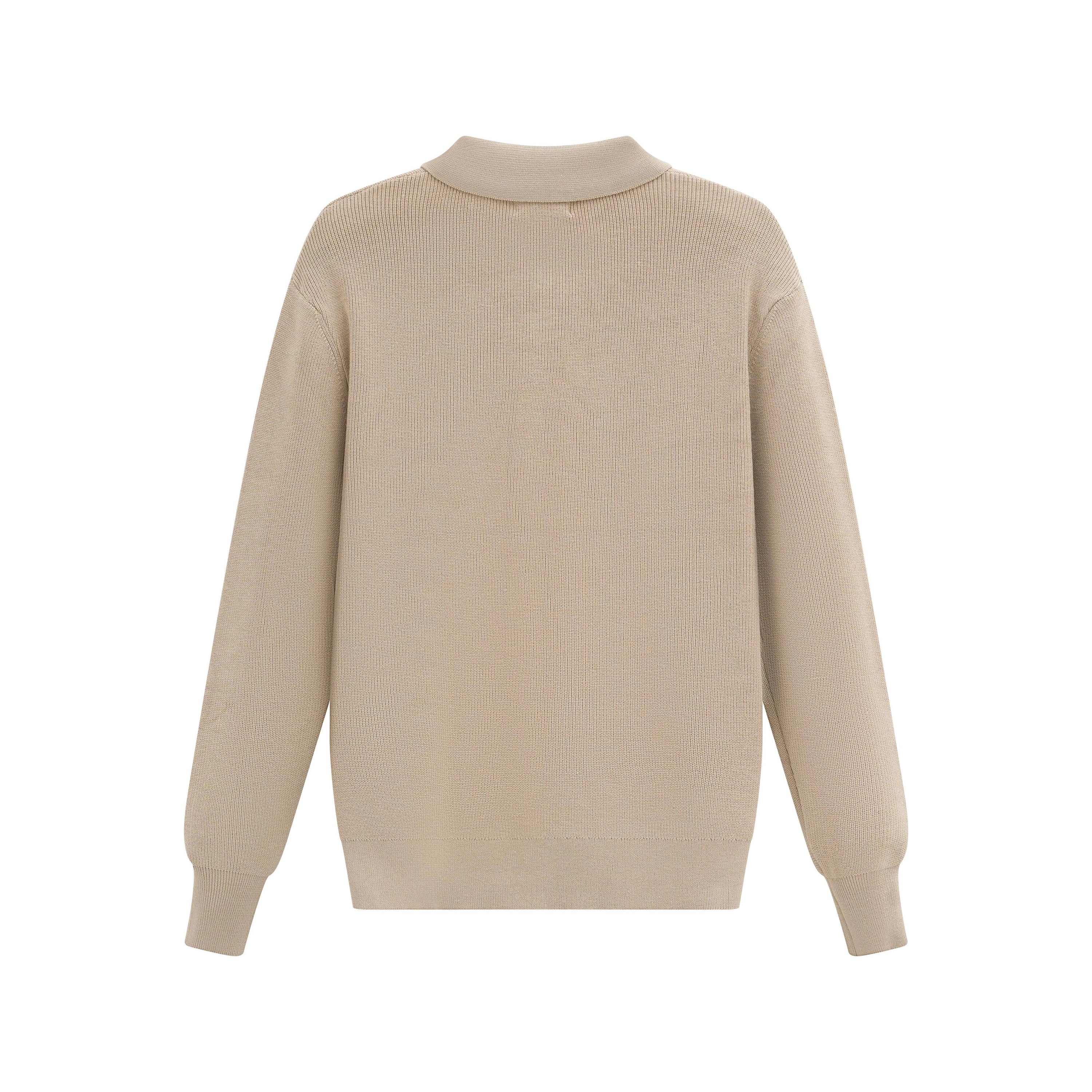 Pull en maille col à revers avec deux boutons