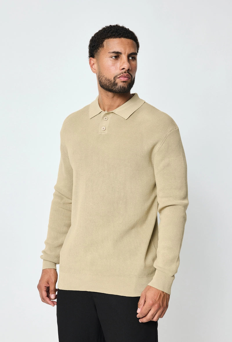 Pull en maille col à revers avec deux boutons