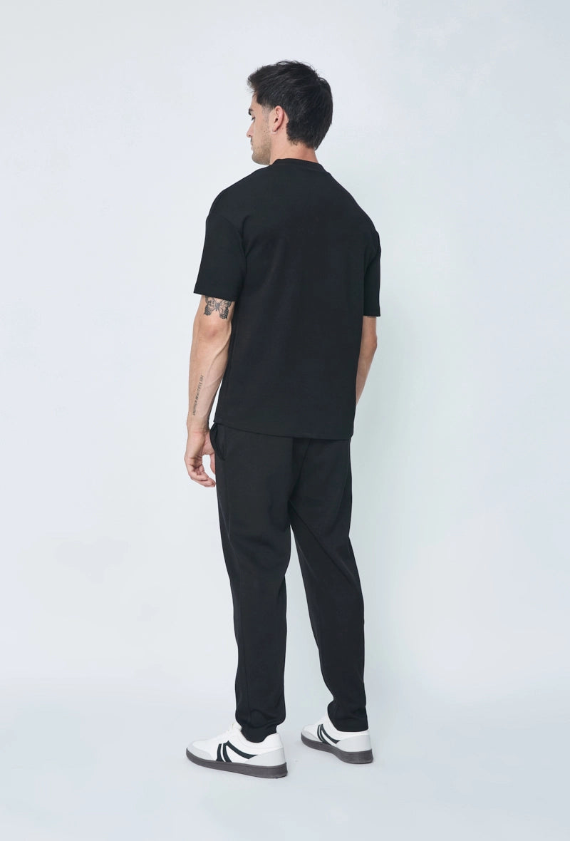 Ensemble uni t-shirt et pantalon