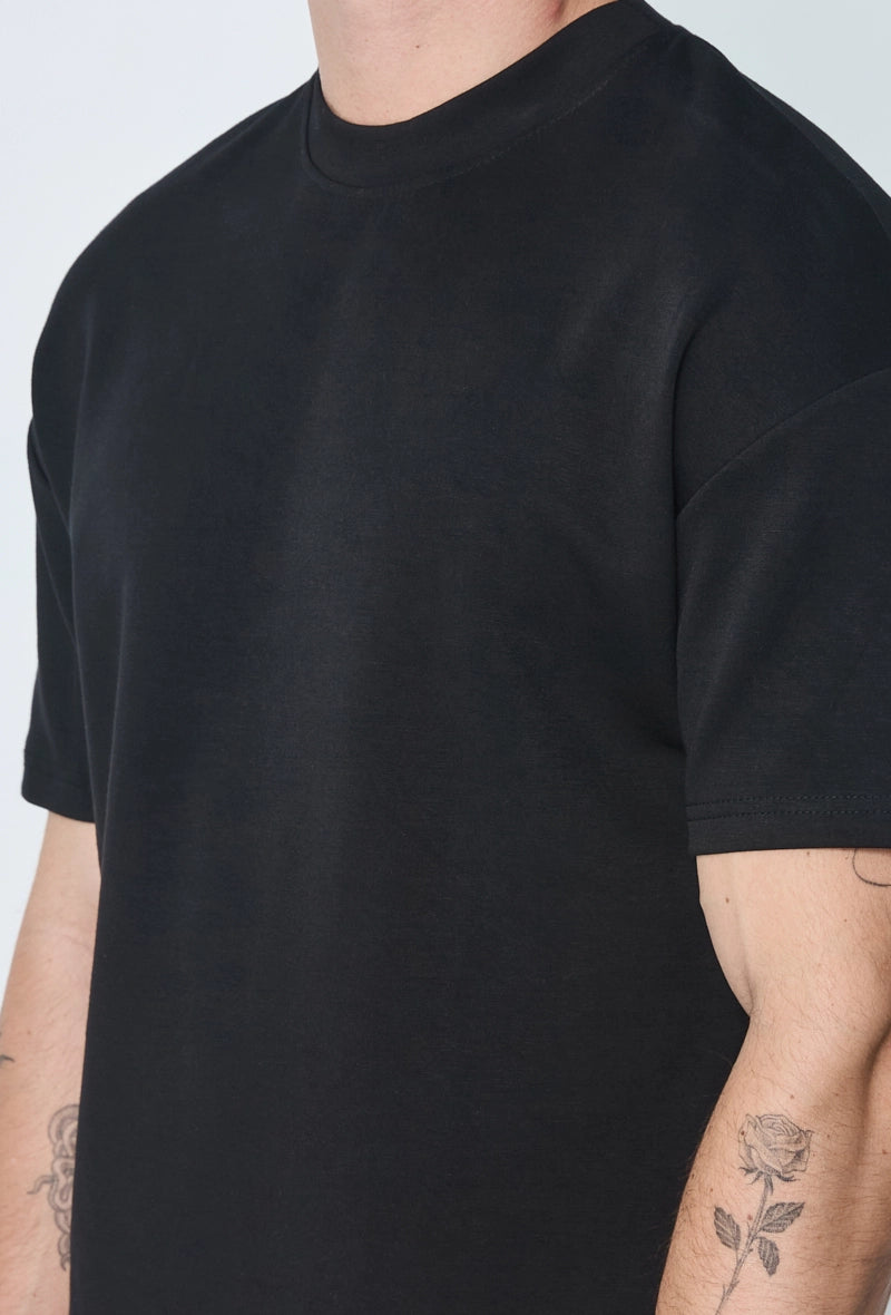 Ensemble uni t-shirt et pantalon