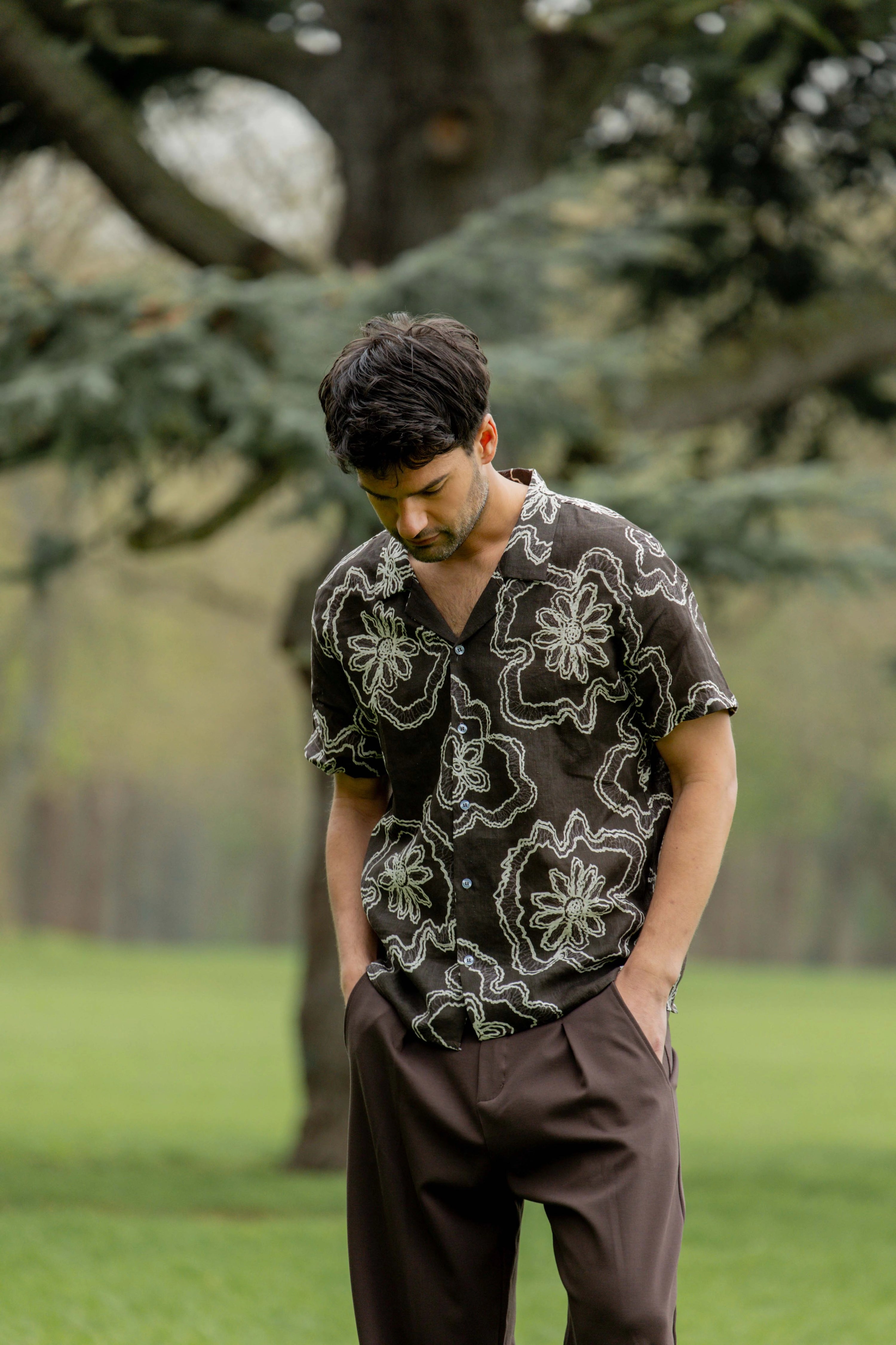 Chemise fleurie col camp