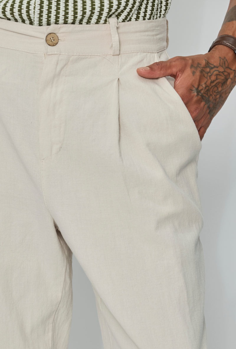 Pantalon à plis élégant