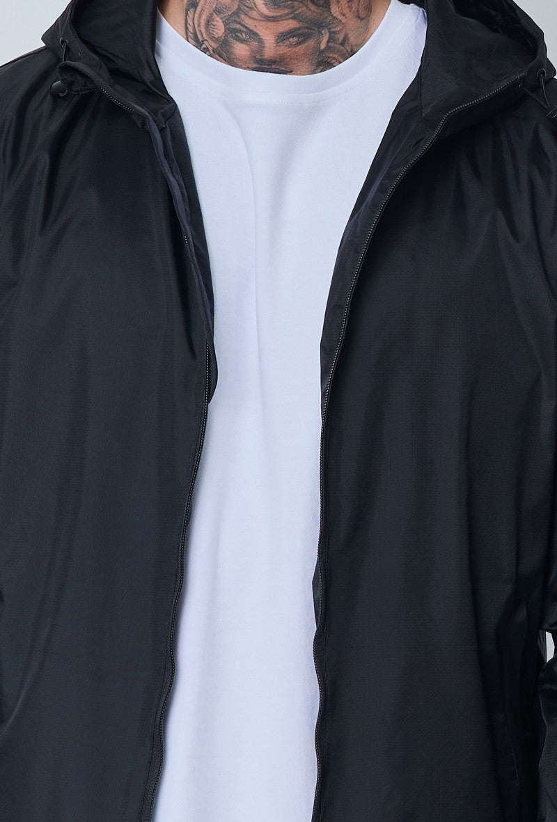 Veste imperm able capuche