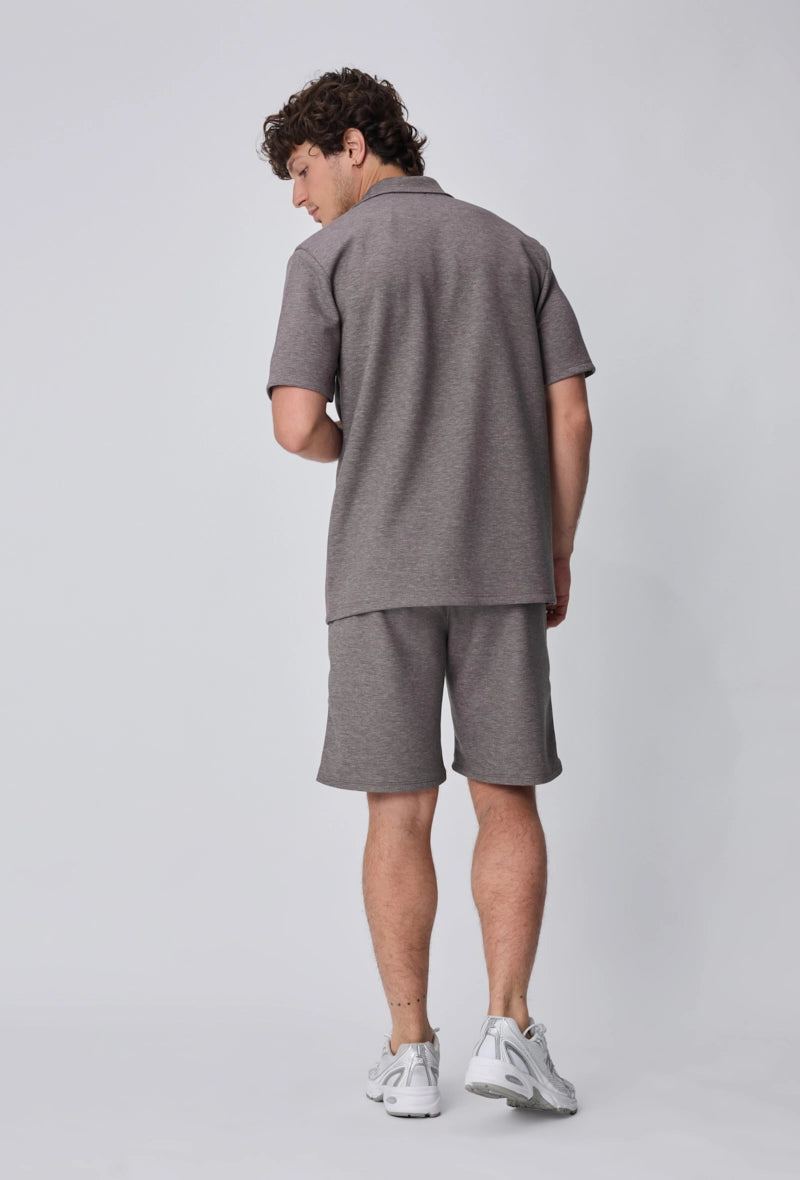 Ensemble chemise short décontracté moderne