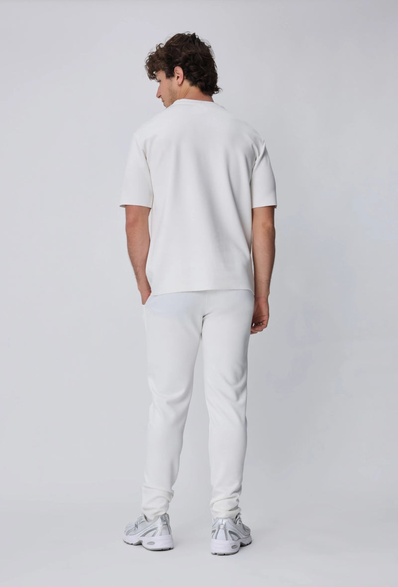 Ensemble t-shirt pantalon décontracté élégant