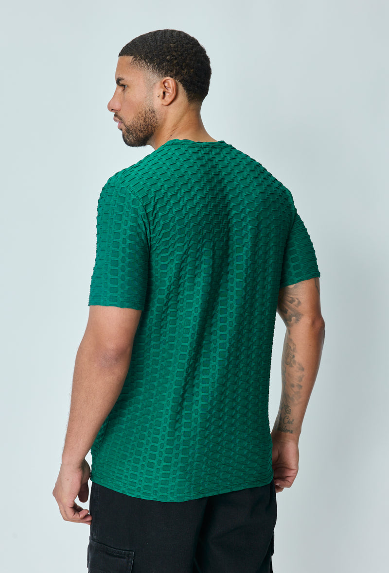 Plain textured short-sleeved t-shirt