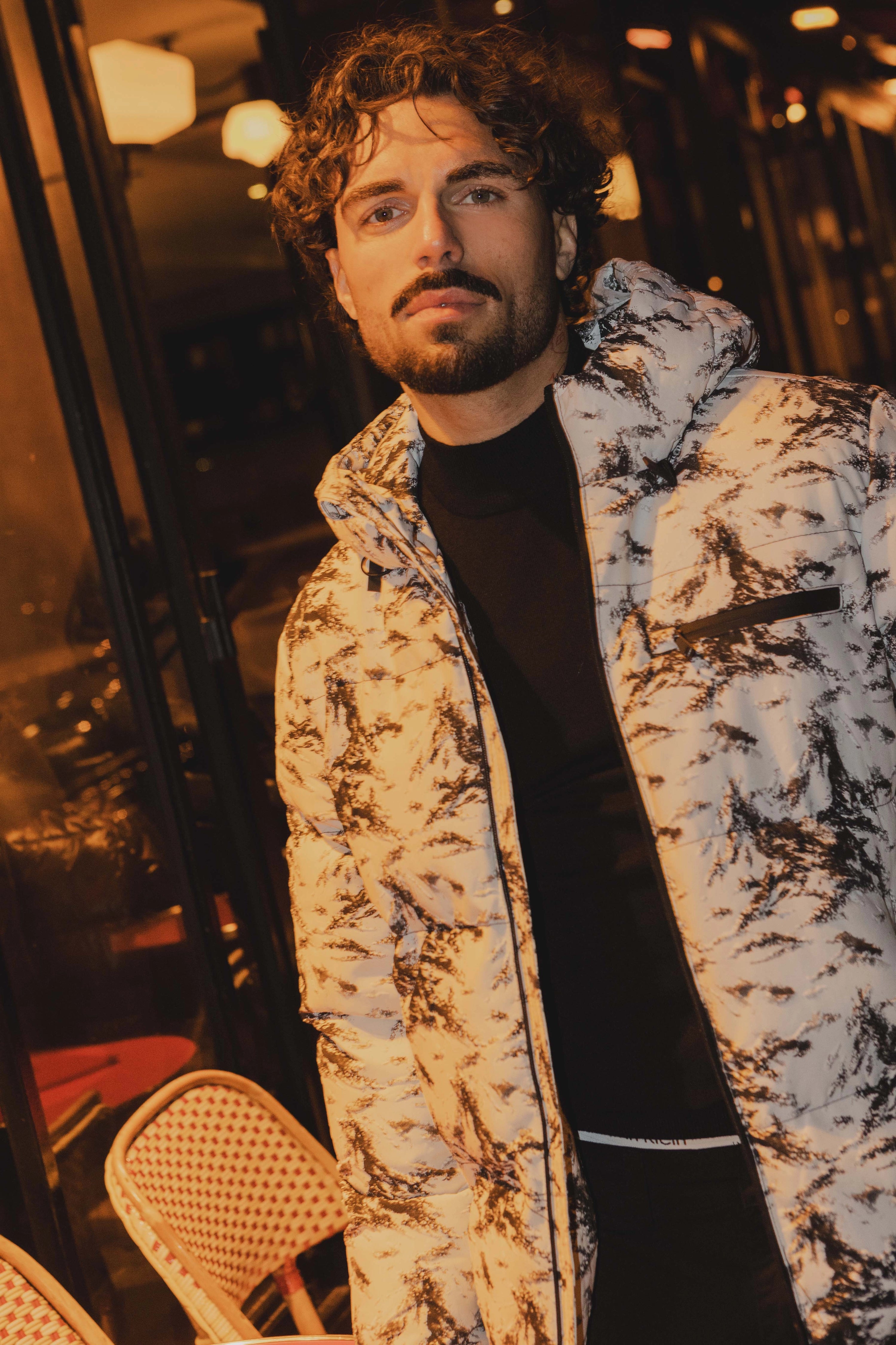 Blouson à capuche
