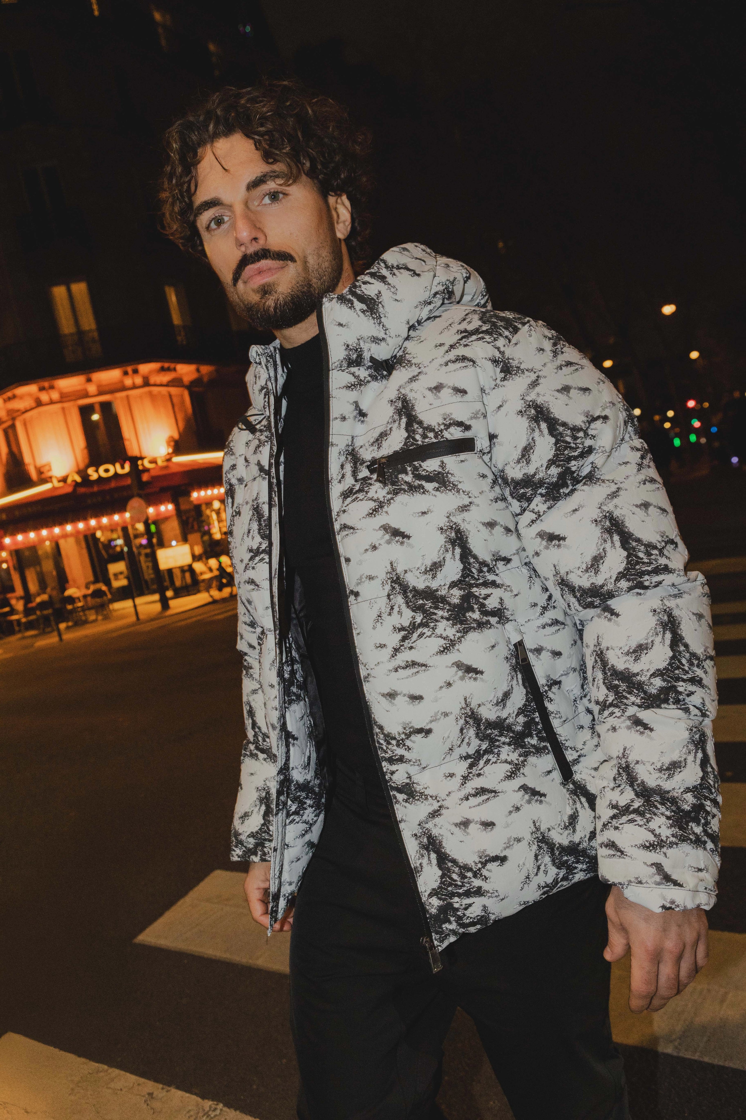 Blouson à capuche