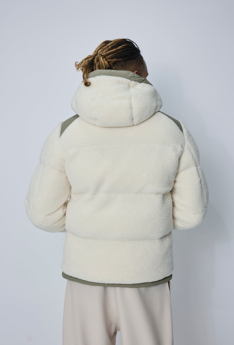 Doudoune à capuche zippée