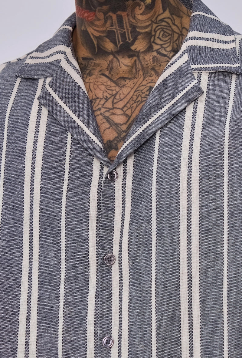 Chemise rayée col bowling
