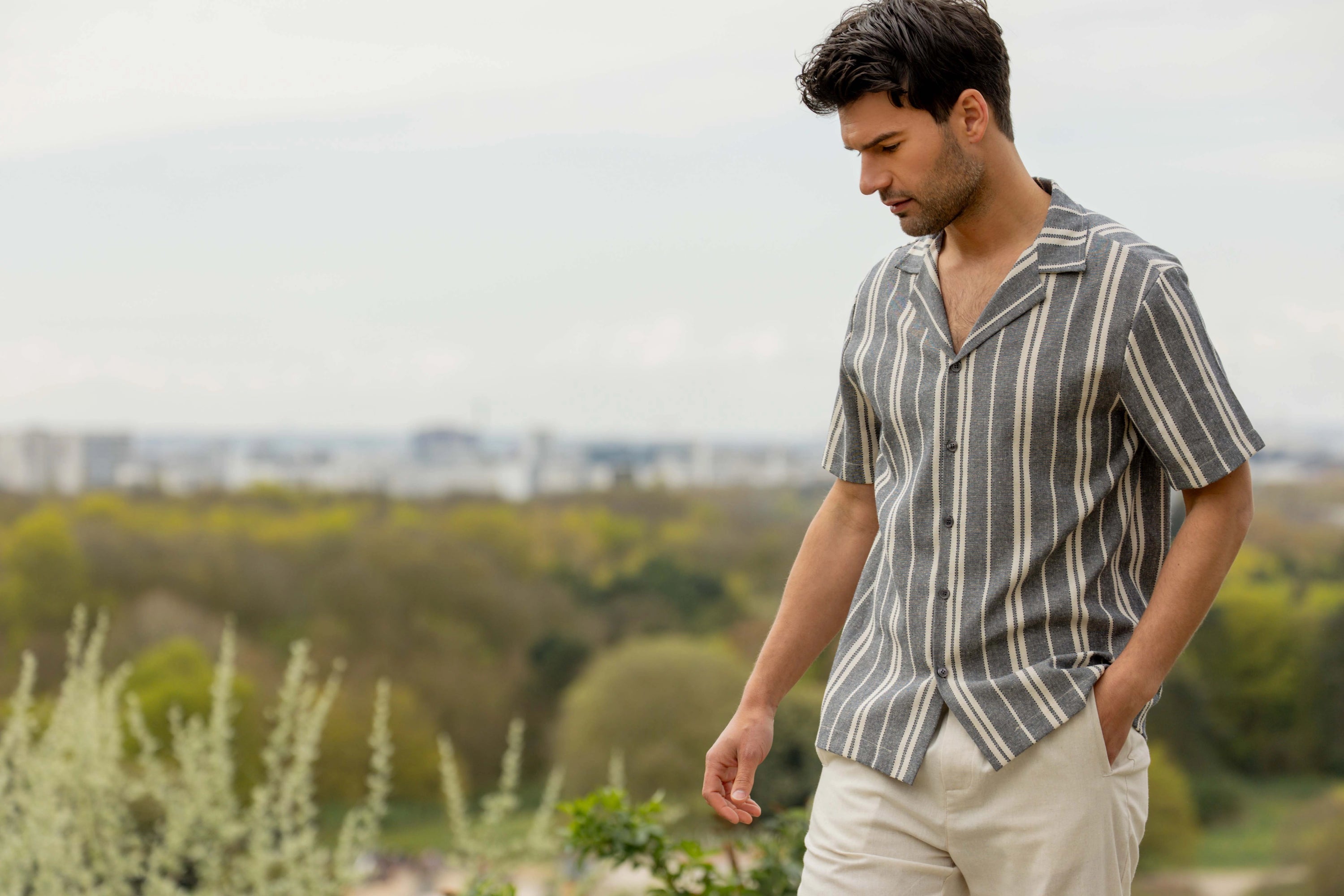 Chemise rayée col bowling