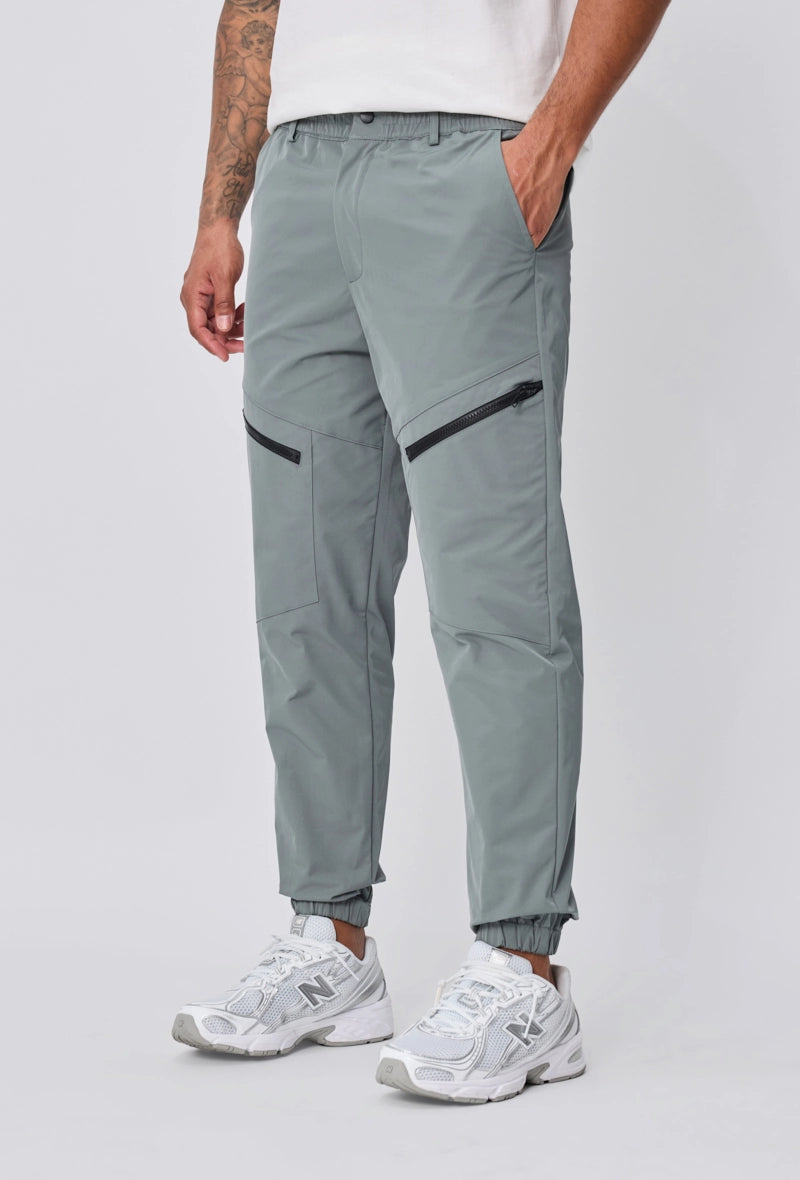 Zipped utility joggers
