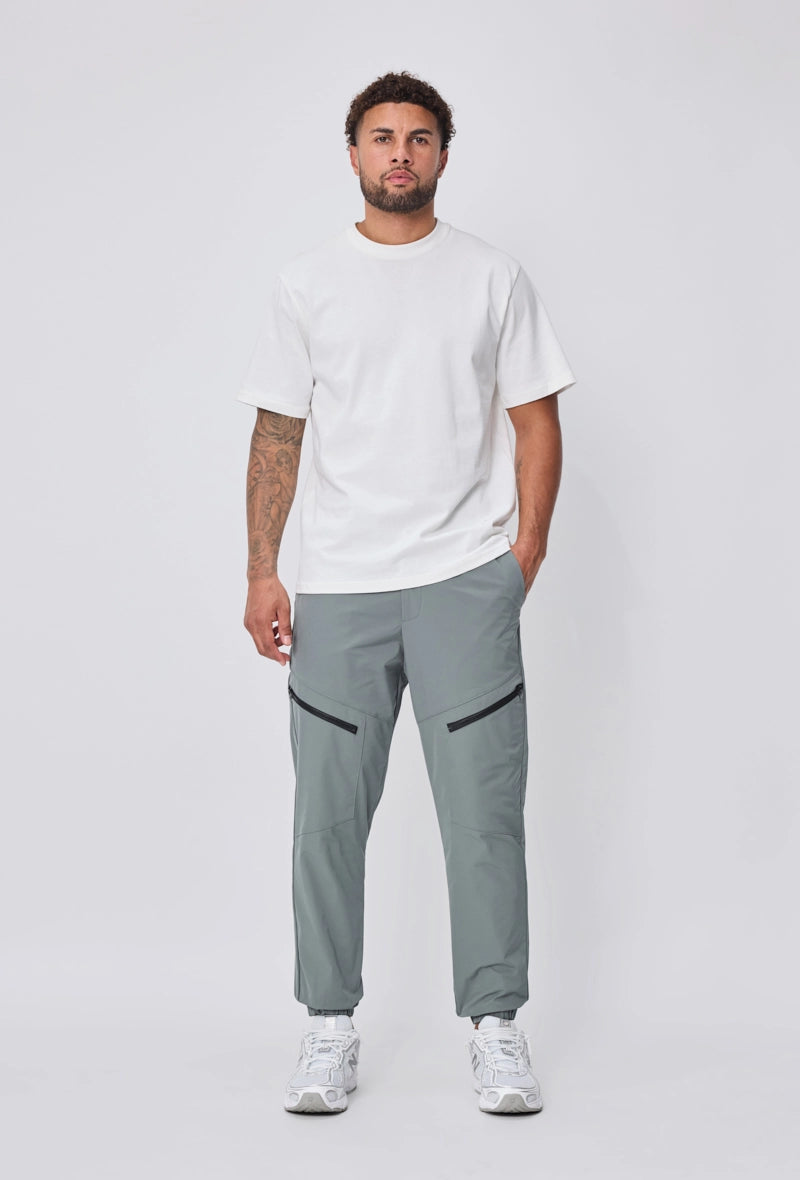 Zipped utility joggers
