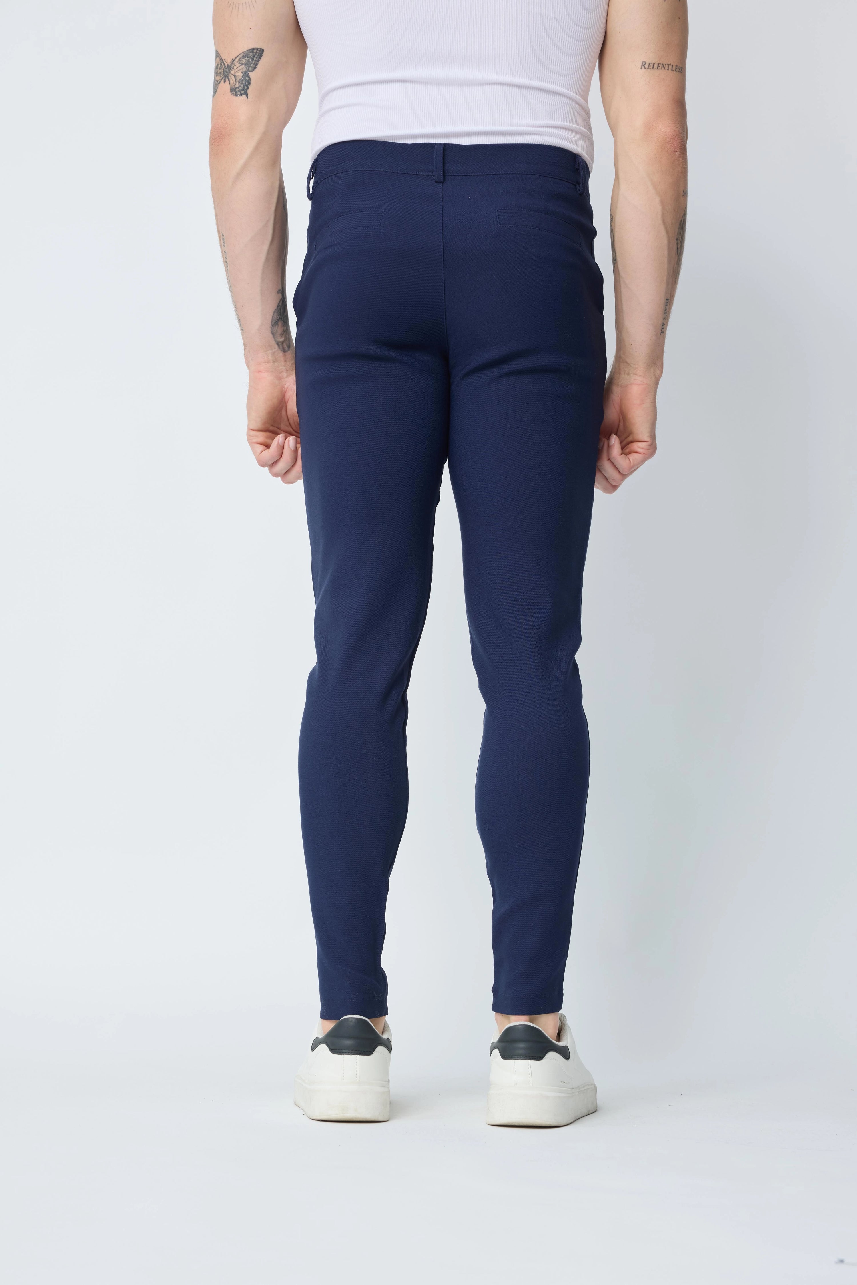 Pantalon chino classique uni